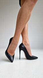 WOMEN'S SHOES MADE OF BLACK GENUINE LEATHER WITH A LEOPARD PRINT SOLE AND HIGH HEELS - Image 5