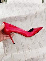 RED PATENT LEATHER LOW HEEL SHOES