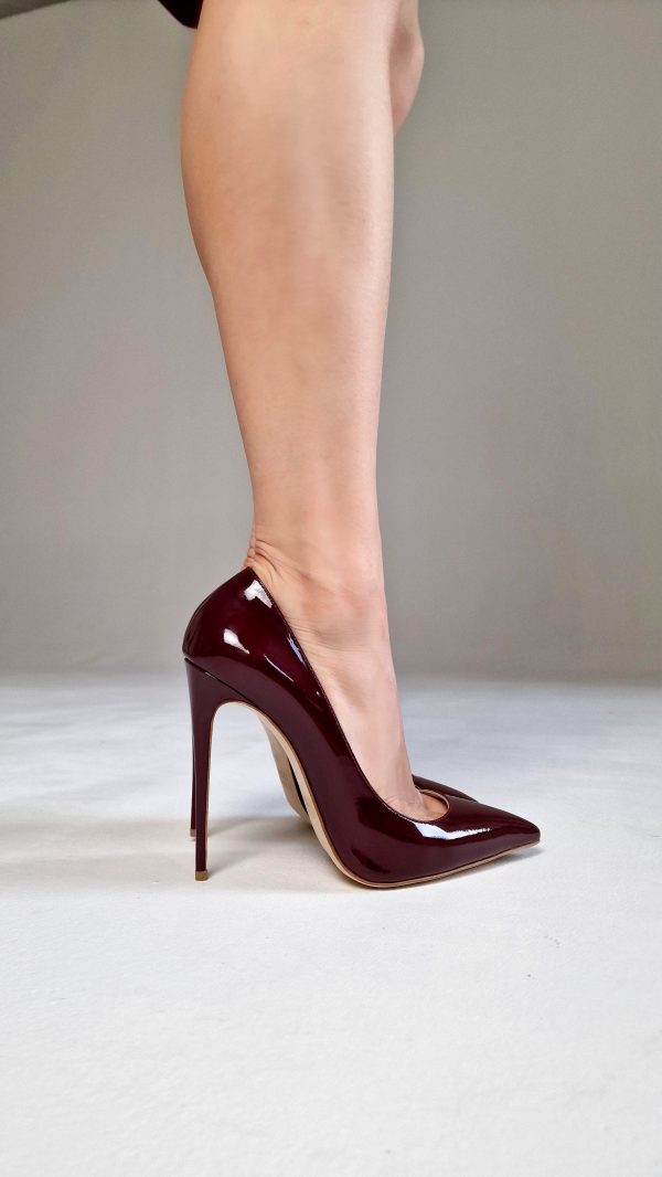 WOMEN'S SHOES IN GENUINE PATENT LEATHER, BURGUNDY COLOR, WITH THIN HEELS - Image 3